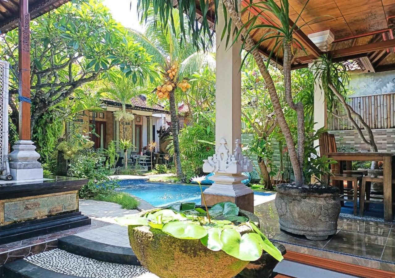 Green Palace Homestay Batununggul Exteriér fotografie
